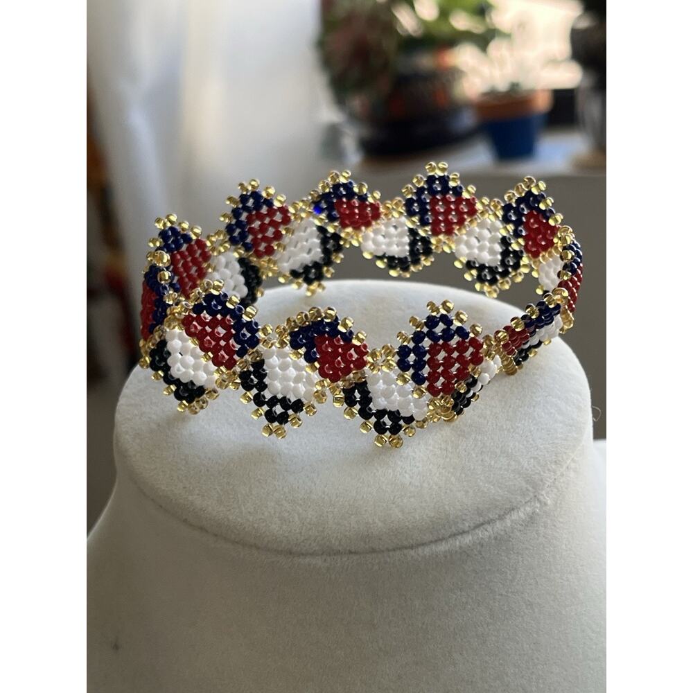 Seed bead Multi Colored Geometric Roll Bracelet 6.5”